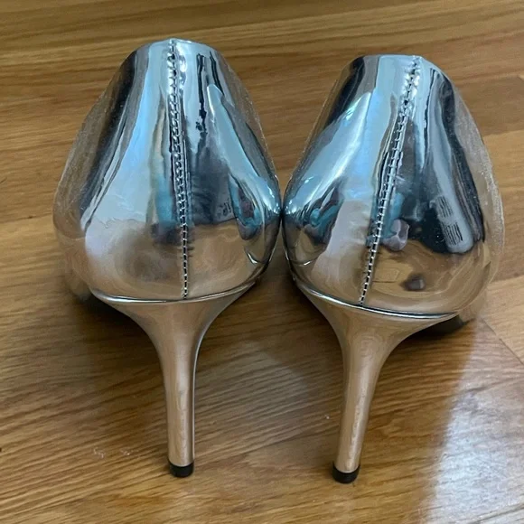 Jessica Simpson Iridescent Stiletto - Picture 3 of 4